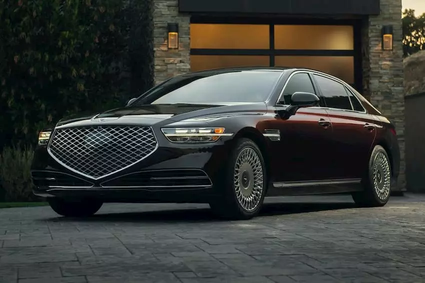 Genesis G90