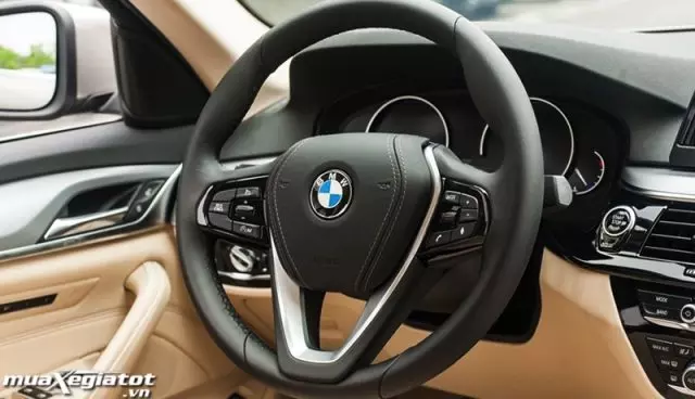 Đánh giá xe BMW 520i 2021: mẫu sedan sang trọng, đẳng cấp và hiệu suất cao