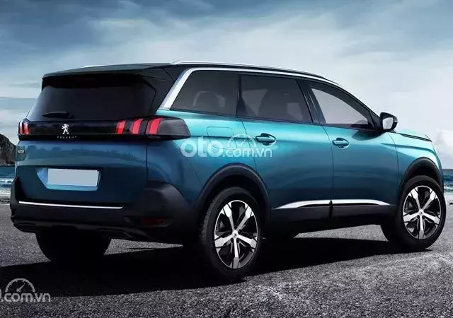 Nội thất xe Peugeot 5008