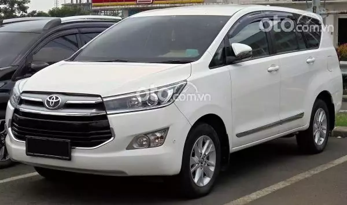 Toyota Innova 2017