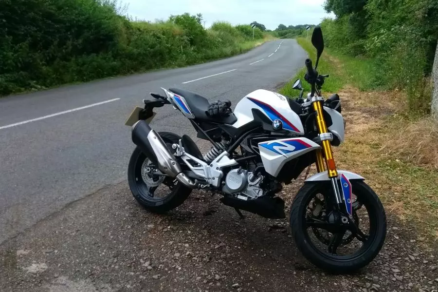 BMW G 310R Xanh