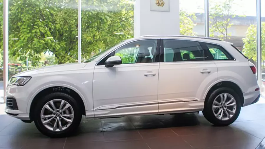 Chiều dài xe Audi Q7 2021