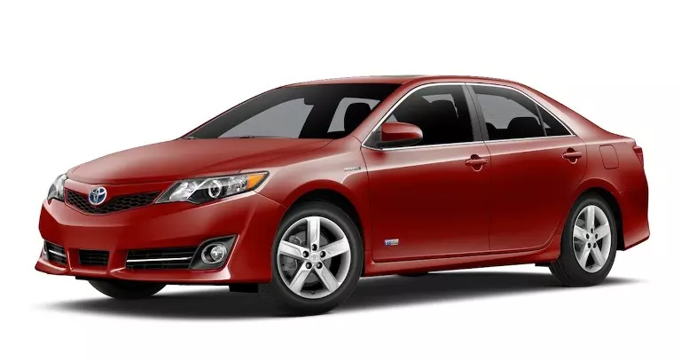 Toyota Camry là điển hình của dòng xe Sedan