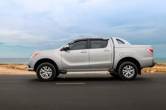 Xe bán tải Mazda BT 50