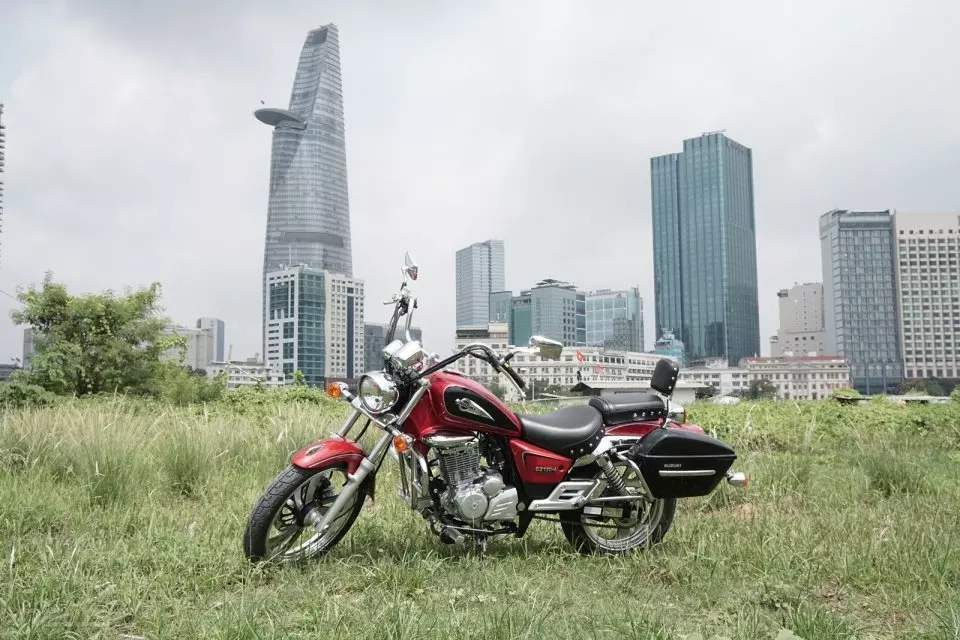 danh gia suzuki gz150 a cruiser 155cc hiem hoi tai viet nam