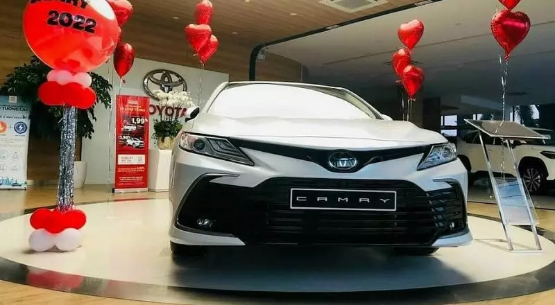 Toyota Camry 2023