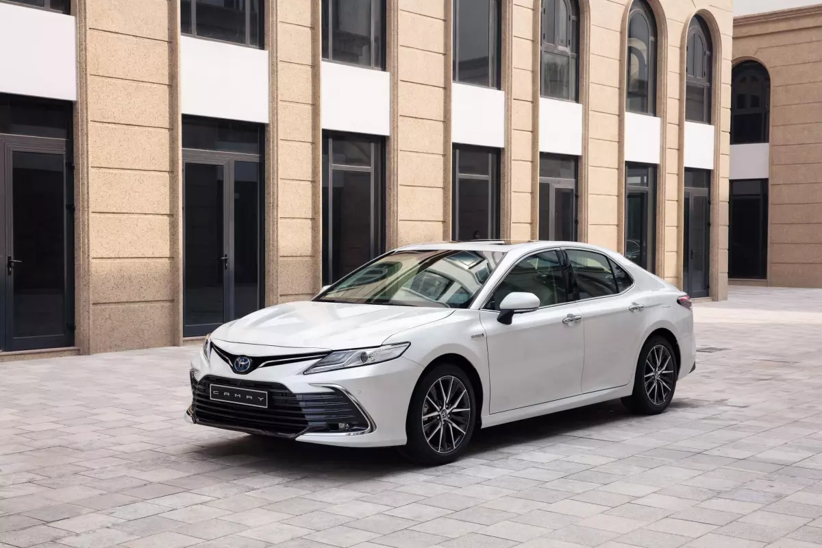 Camry 2.5HV