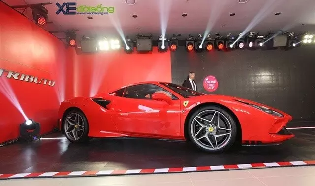 thiet-ke-xe-Ferrari-F8-Tributo