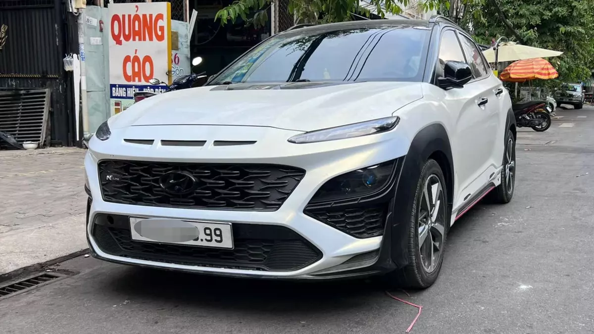 Đầu xe của Hyundai Kona 2021 được thiết kế theo phong cách hiện đại và cá tính