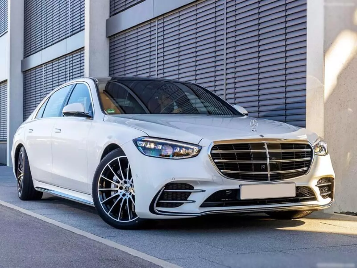 Mercedes-Benz S500