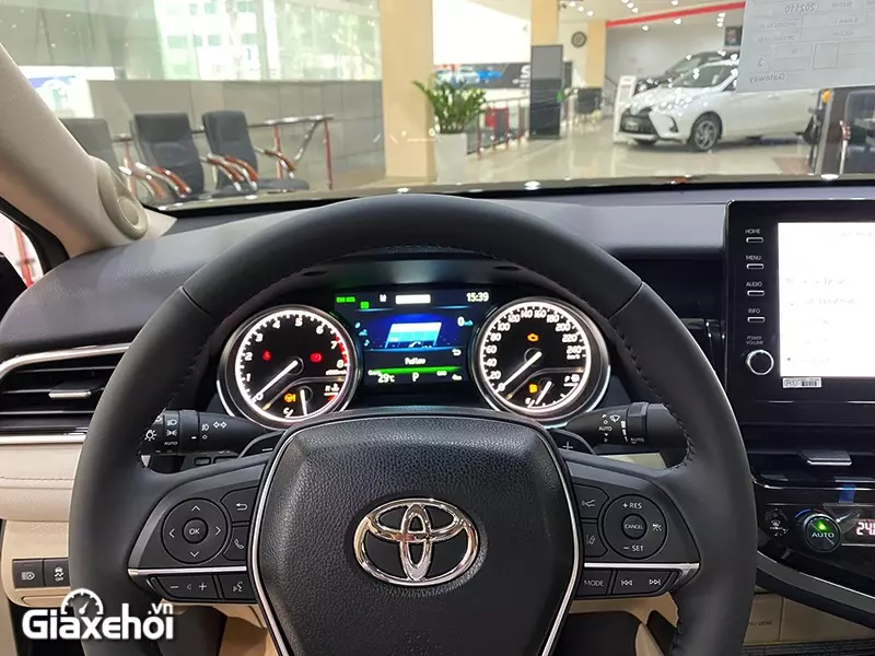 noi that xe toyota camry 25q 2022 giaxehoi vn - Toyota Camry 2.5Q 2024: Chi tiết thông số xe và giá bán mới nhất