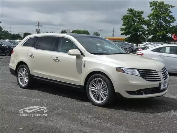 giá xe Lincoln MKT