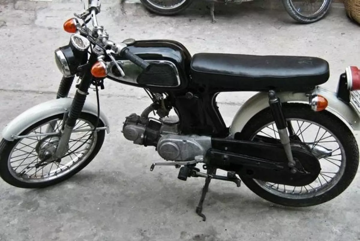 Chiếc Honda 67 một thời.