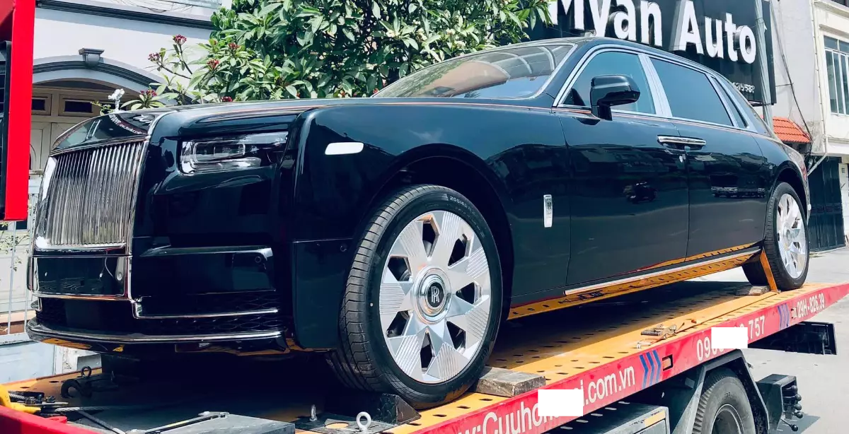 Đại gia Hà Nội tậu siêu sang Rolls-Royce Phantom VIII Series II giá trên 80 tỷ