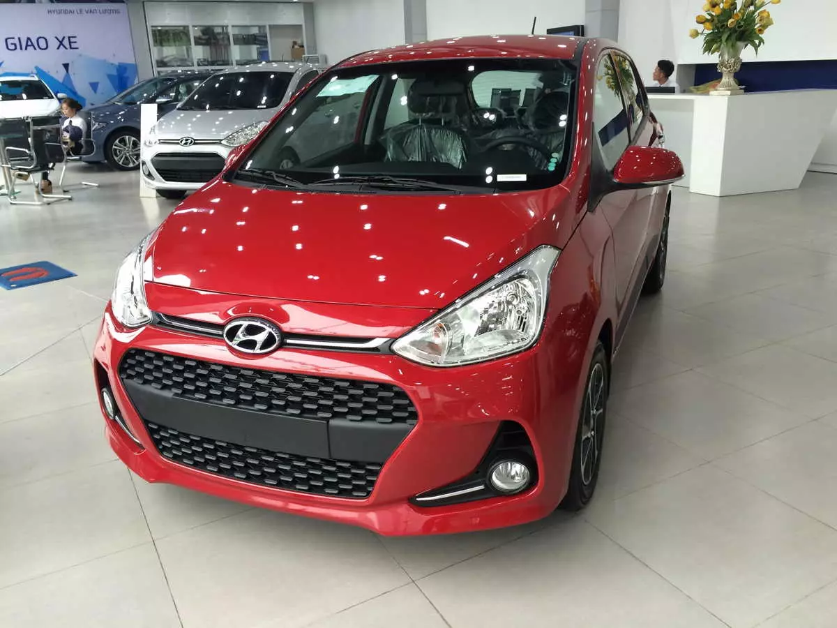 Hyundai Grand i10 1.2 MT (base)