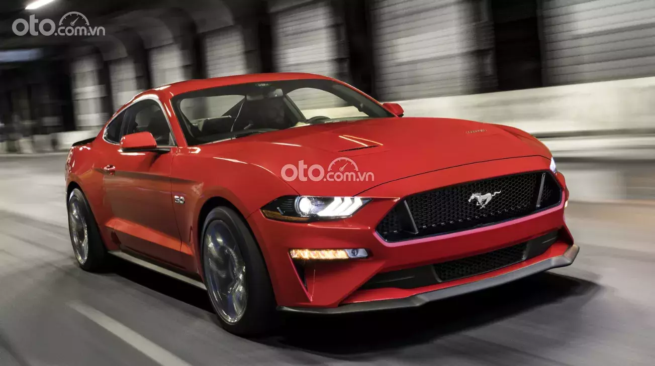 Giá lăn bánh xe Ford Mustang 2022.