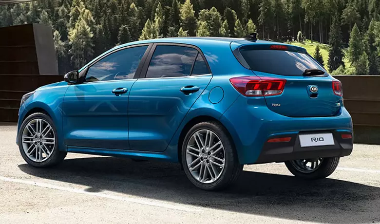 Kia Rio 2021 bản Hatchback rất gọn gàng, tinh tế