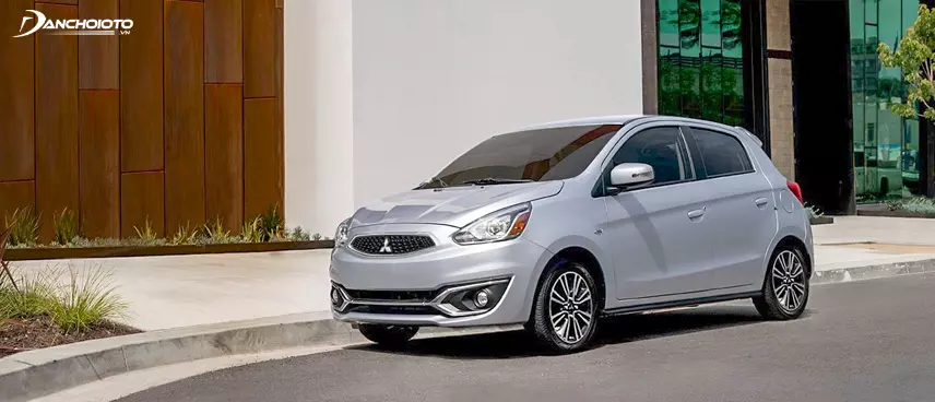 Phần đầu của Mitsubishi Mirage mới