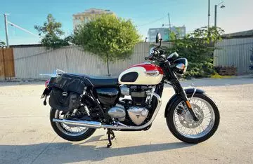 Bonneville T100 sở hữu thiết kế ấn tượng với vỏ động cơ bằng nhôm chất lượng cao