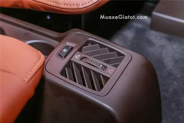 Nội thất VinFast Lux SA2.0 SUV