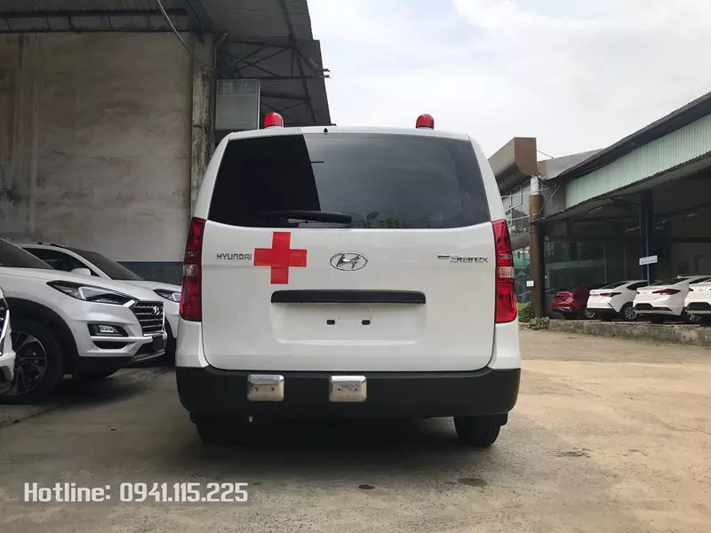 Đại lý chuyên bán xe cứu thương Hyundai tại TPHCM