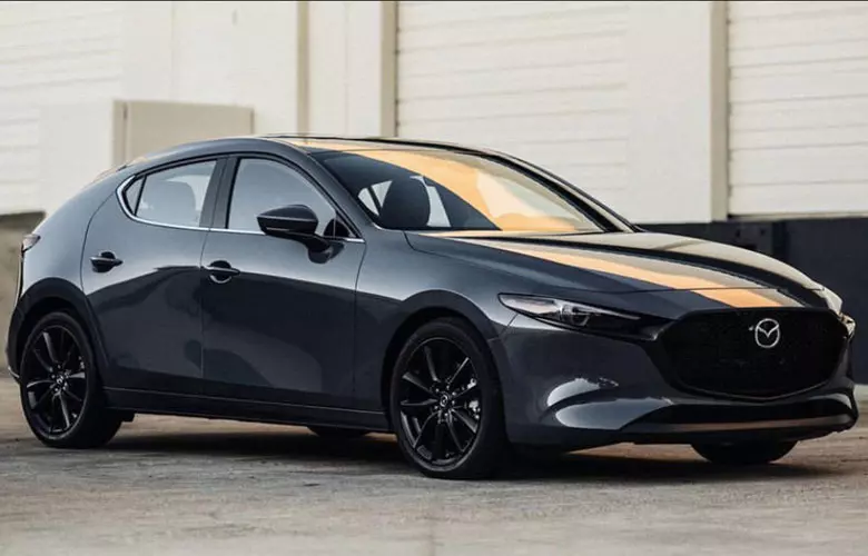 Phiên bản Mazda 3 1.5 Sport Premium có giá lăn bánh từ 849 - 868 triệu đồng.