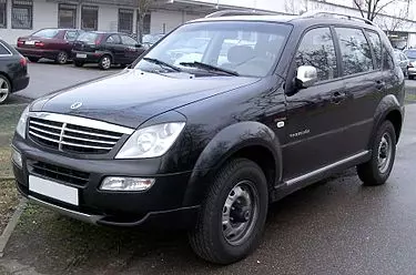 SsangYong Rexton (2017-2020)