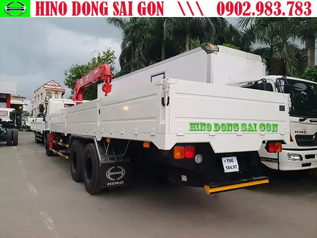 Chuyên Gắn các loại cẩu trên nền xe tải Hino - euro 2 ga cơ