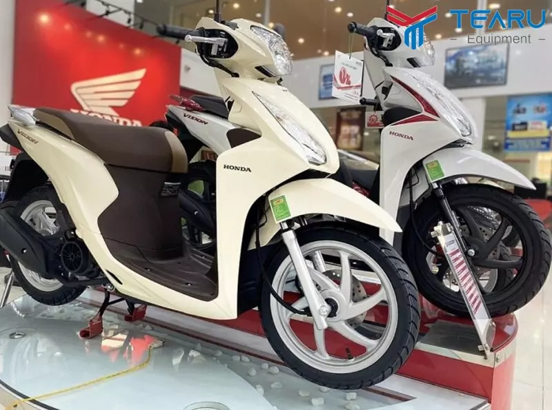 Honda Vision dao động từ 33.273.000 VNĐ đến 34.942.000 VNĐ, tùy phiên bản