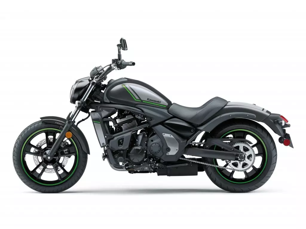 Kawasaki Vulcan S 2022 giá hơn 240 triệu đồng tại Việt Nam