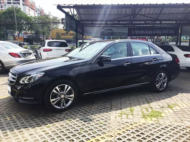 Mercedes-Benz E250