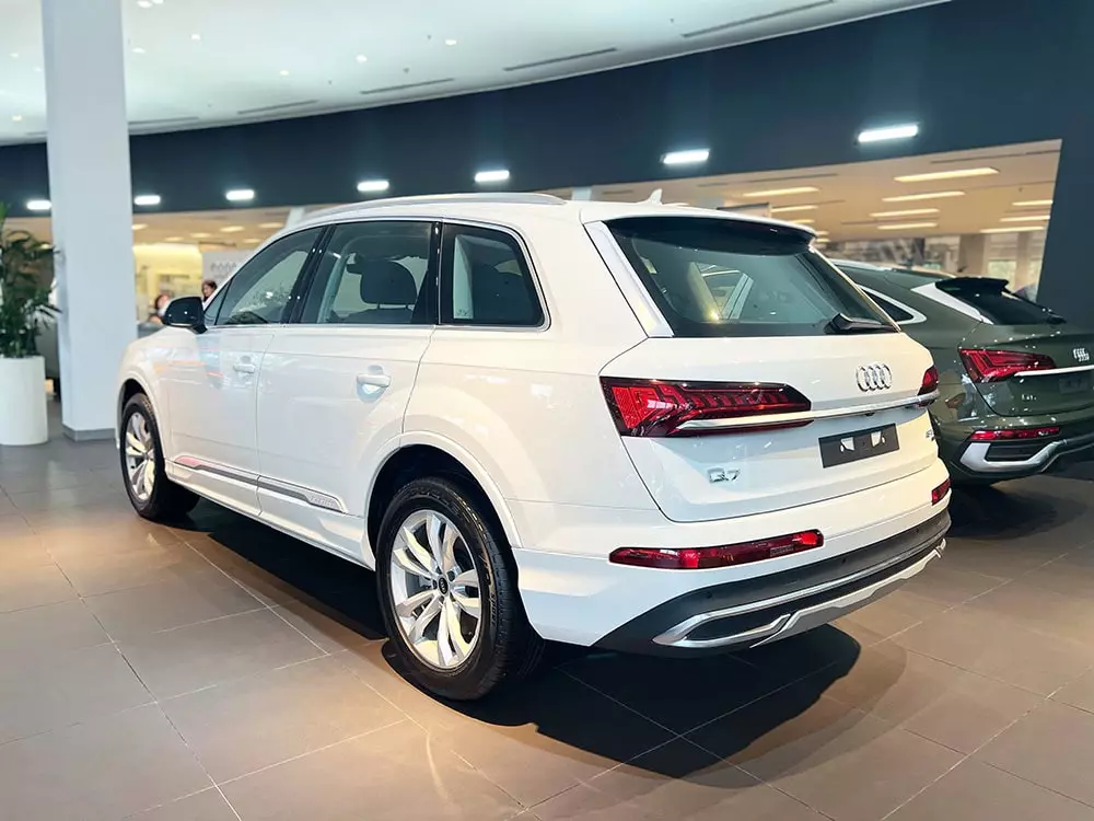 Audi Q7 2023 với nhiều tuỳ chọn màu sắc