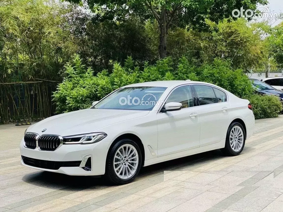 Tổng quan về xe BMW 520i 2023