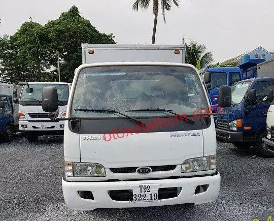 Mặt trước cabin xe tải Kia K165S 2.4 tấn