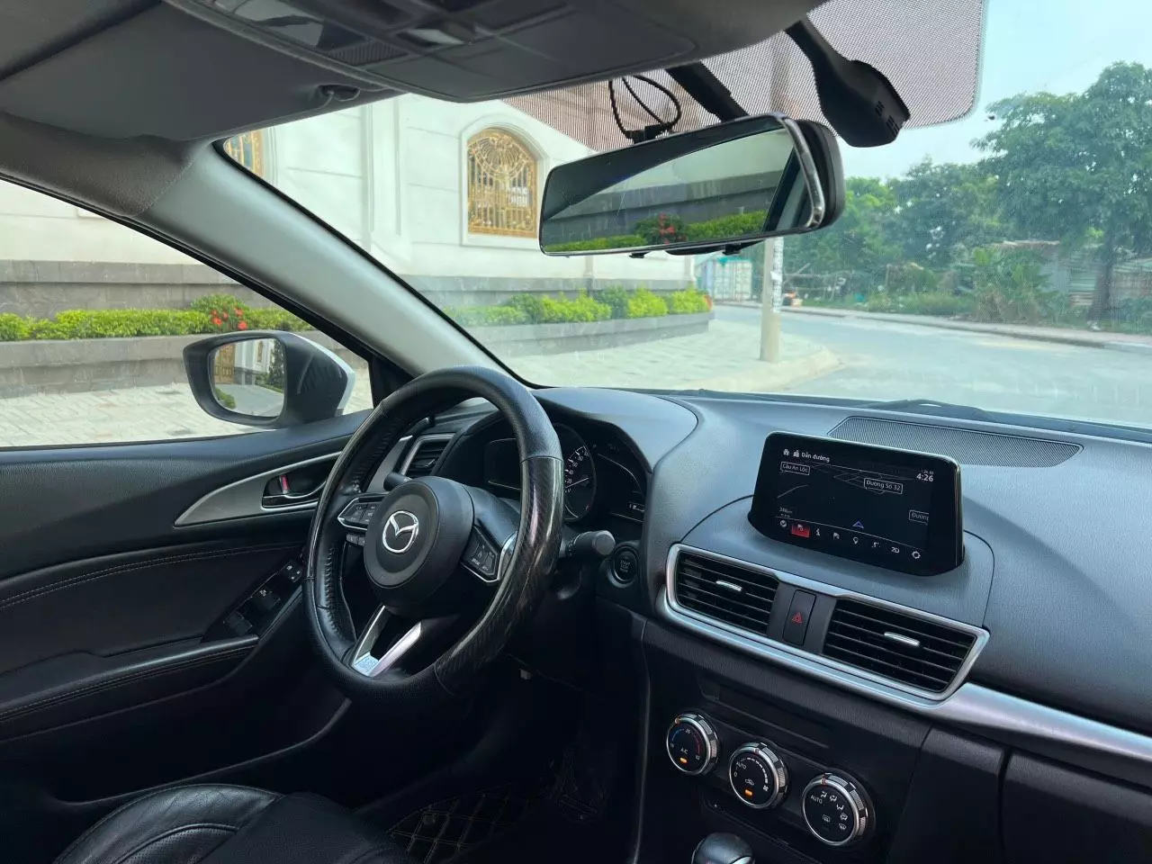 Nội thất Mazda 3 Luxury