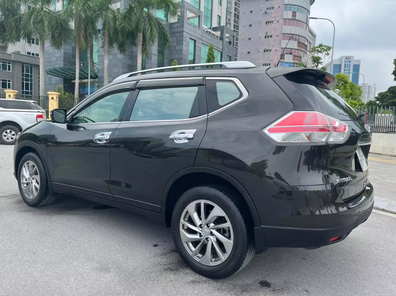 Nissan X-Trail cũ - xe crossover 7 chỗ giá dưới 700 triệu dành cho người thực dụng