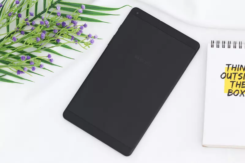 Máy tính bảng Samsung Galaxy Tab A8 8 inch T295 2019 | Thiết kế mặt lưng