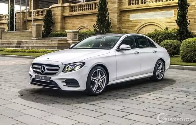 dau-xe-mercedes-e350-amg