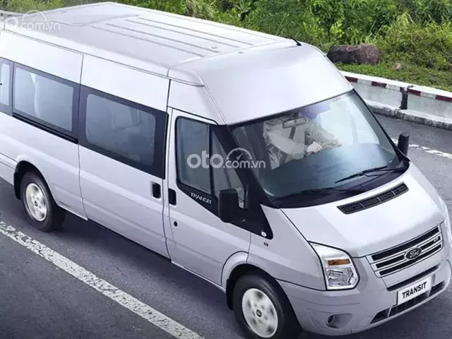 Ford Transit mới