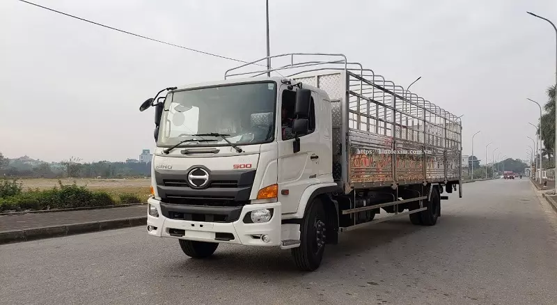 XE HINO 8 TẤN - MUI BẠT BUNG NÂNG