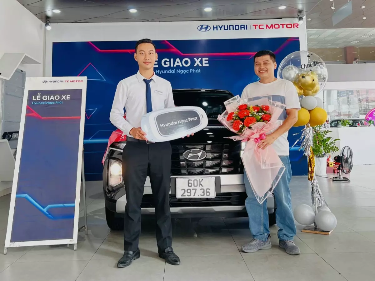 Lễ bàn giao xe Creta tại Hyundai Ngọc Phát