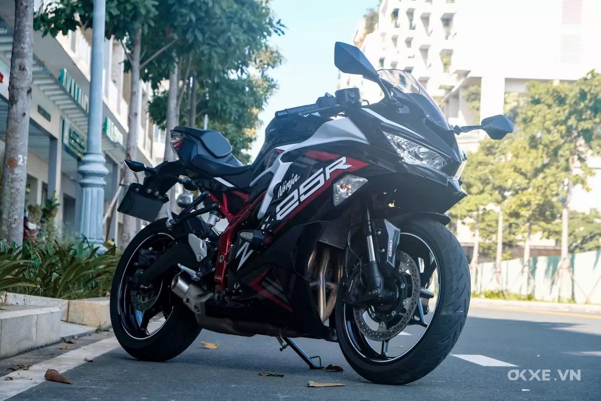 Ảnh Kawasaki Ninja ZX-25R