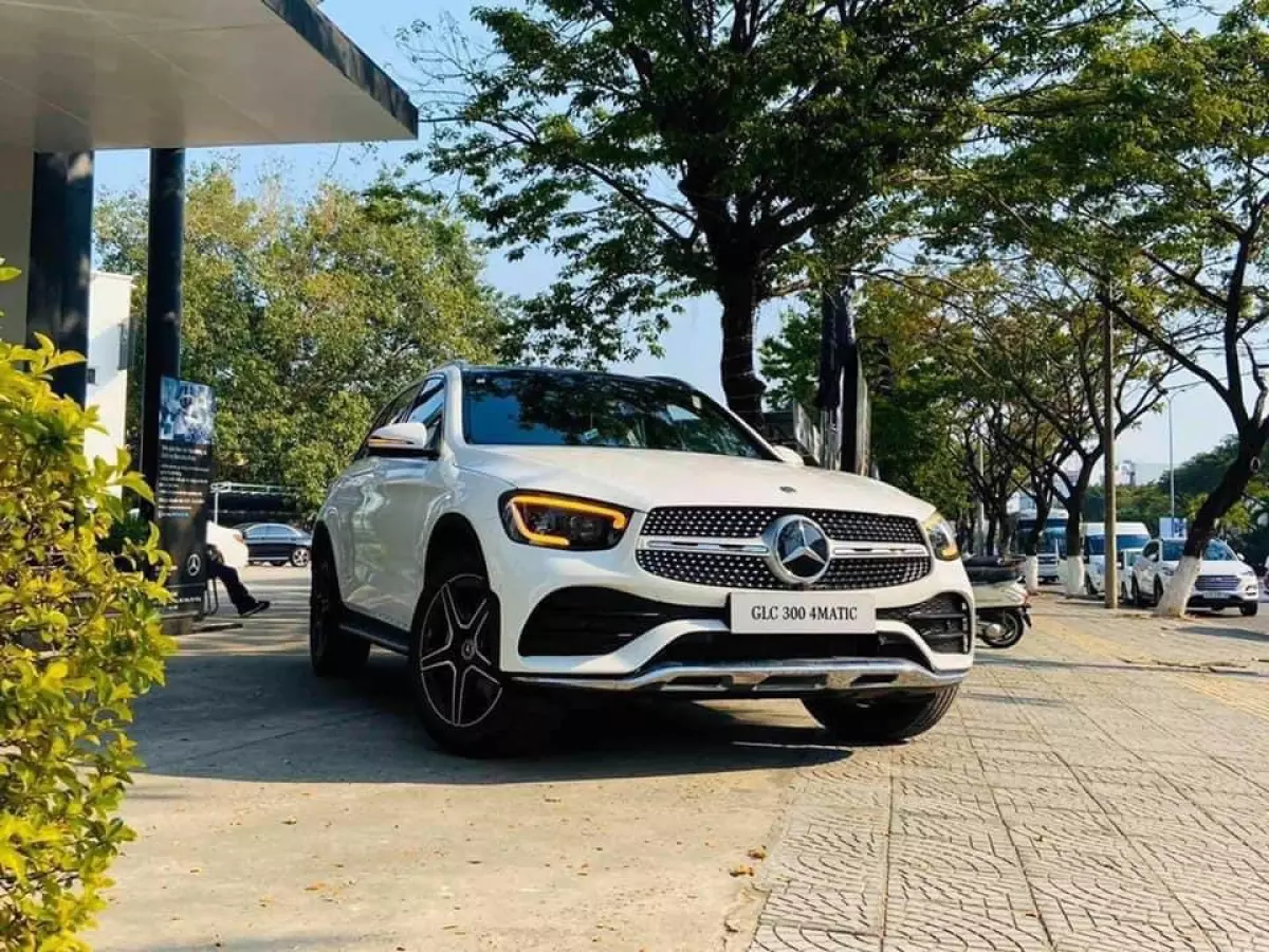 Mercedes GLC 300