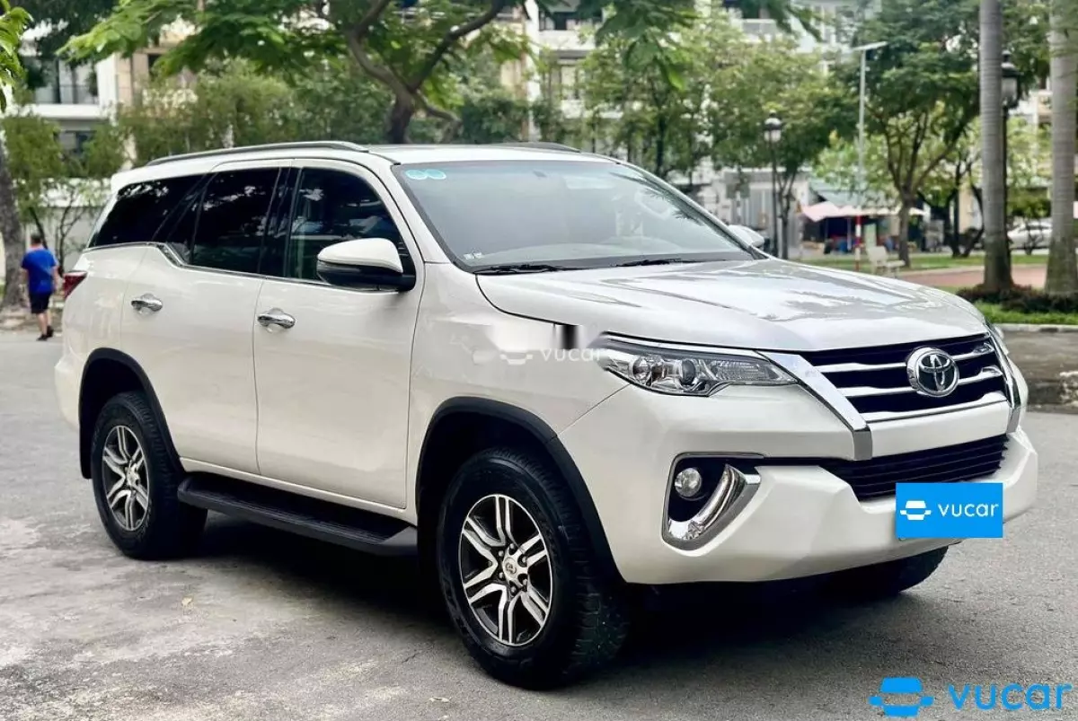 Ngoại thất Toyota Fortuner máy dầu 2019