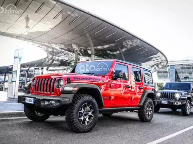 Xe Jeep Wrangler.