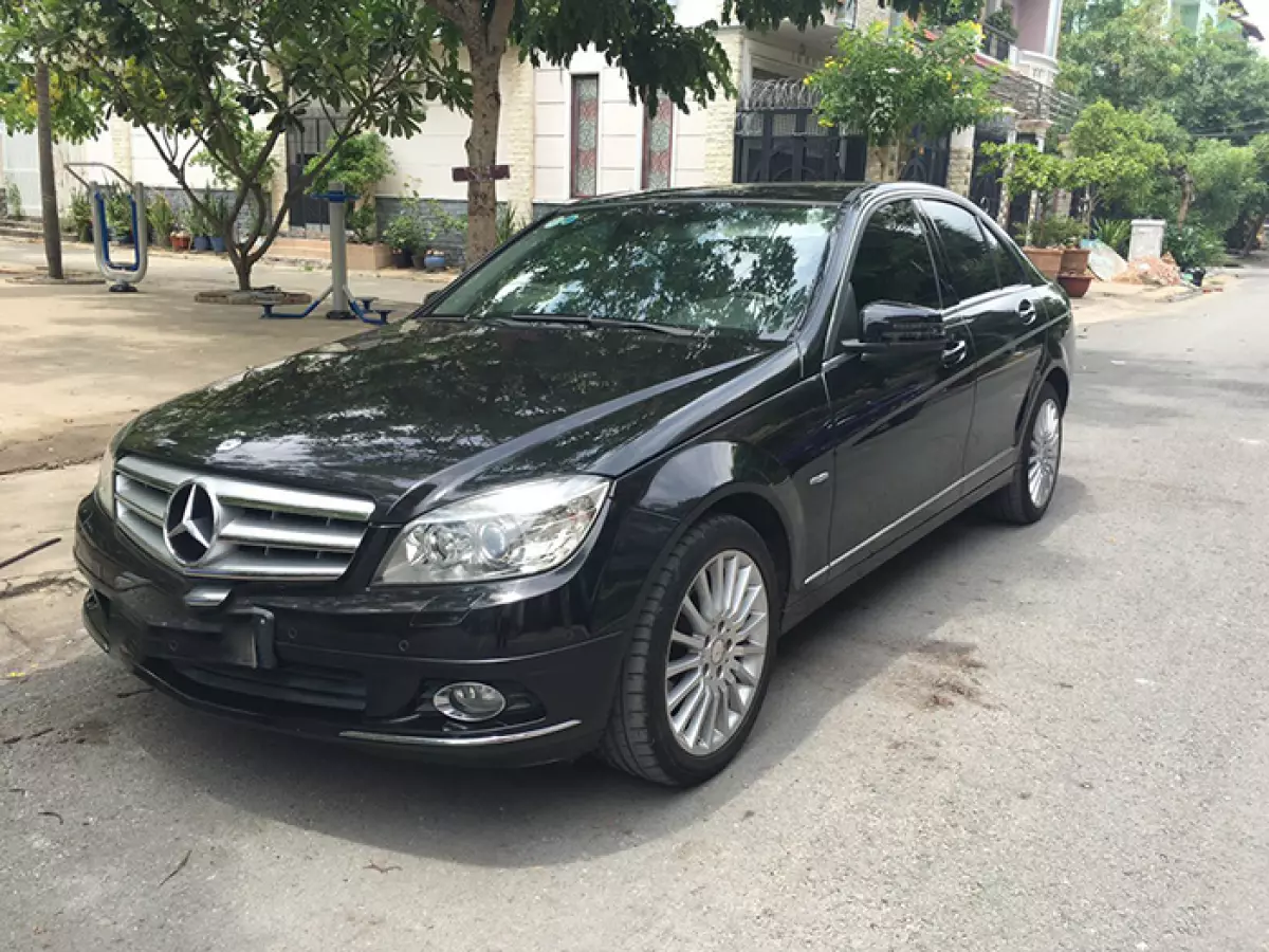 Mua ô tô đã qua sử dụng có nên mua Mercedes C250 không?