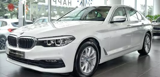 BMW 520i