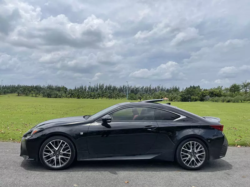 Nội thất Lexus RC350 F-Sport