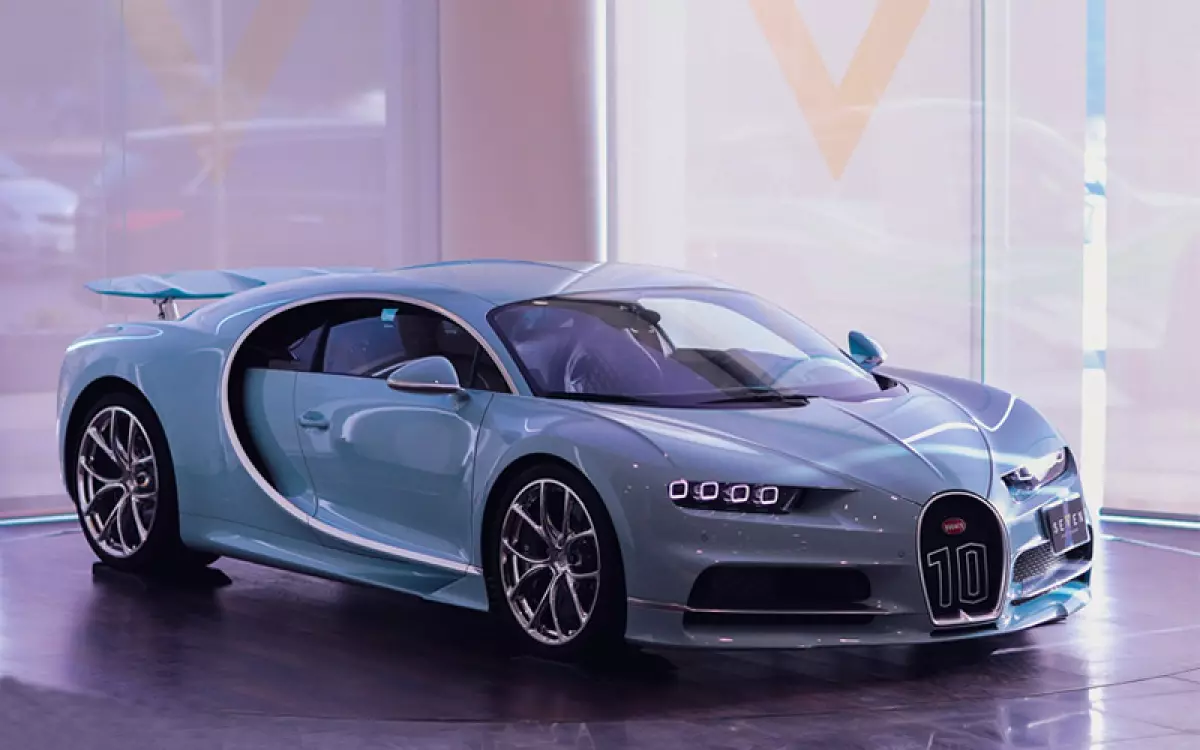 Xe Bugatti hãng xe hơi đắt tiền của Pháp