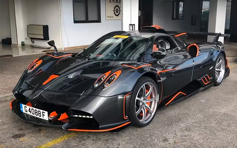 Pagani - hãng xe hơi thể thao đắt đỏ